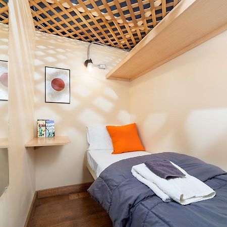Chelsea Cabins New York Bagian luar foto