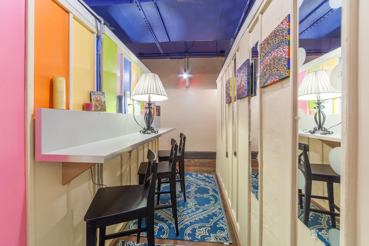 Chelsea Cabins New York Bagian luar foto